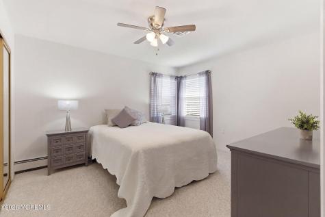 14 Woodstock Drive Toms River NJ 08757