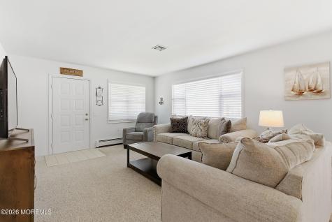 14 Woodstock Drive Toms River NJ 08757