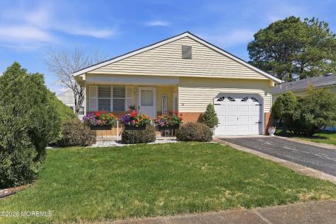 14 Woodstock Drive Toms River NJ 08757