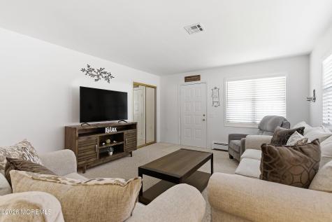 14 Woodstock Drive Toms River NJ 08757