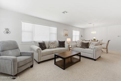 14 Woodstock Drive Toms River NJ 08757