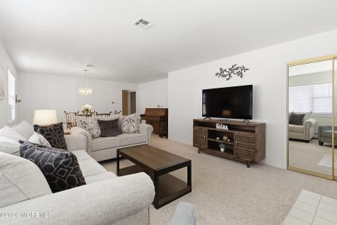 14 Woodstock Drive Toms River NJ 08757