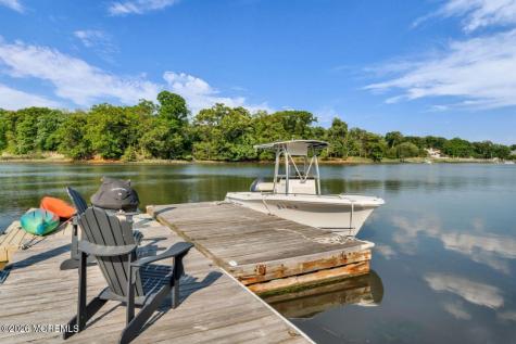 475 Locust Point Road Rumson NJ 07760