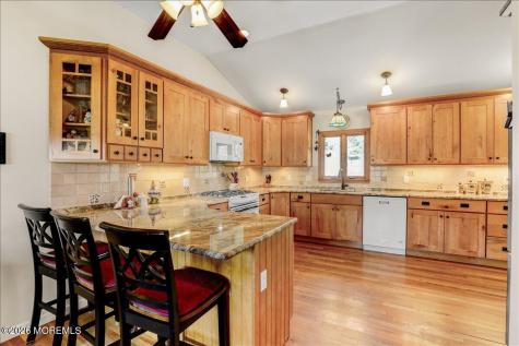 31 Cameron Court Freehold NJ 07728