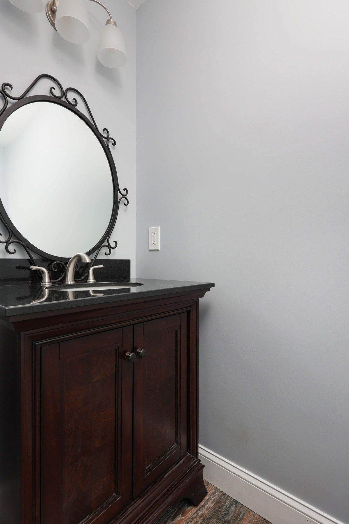 227 Bay Avenue Leonardo NJ 07737