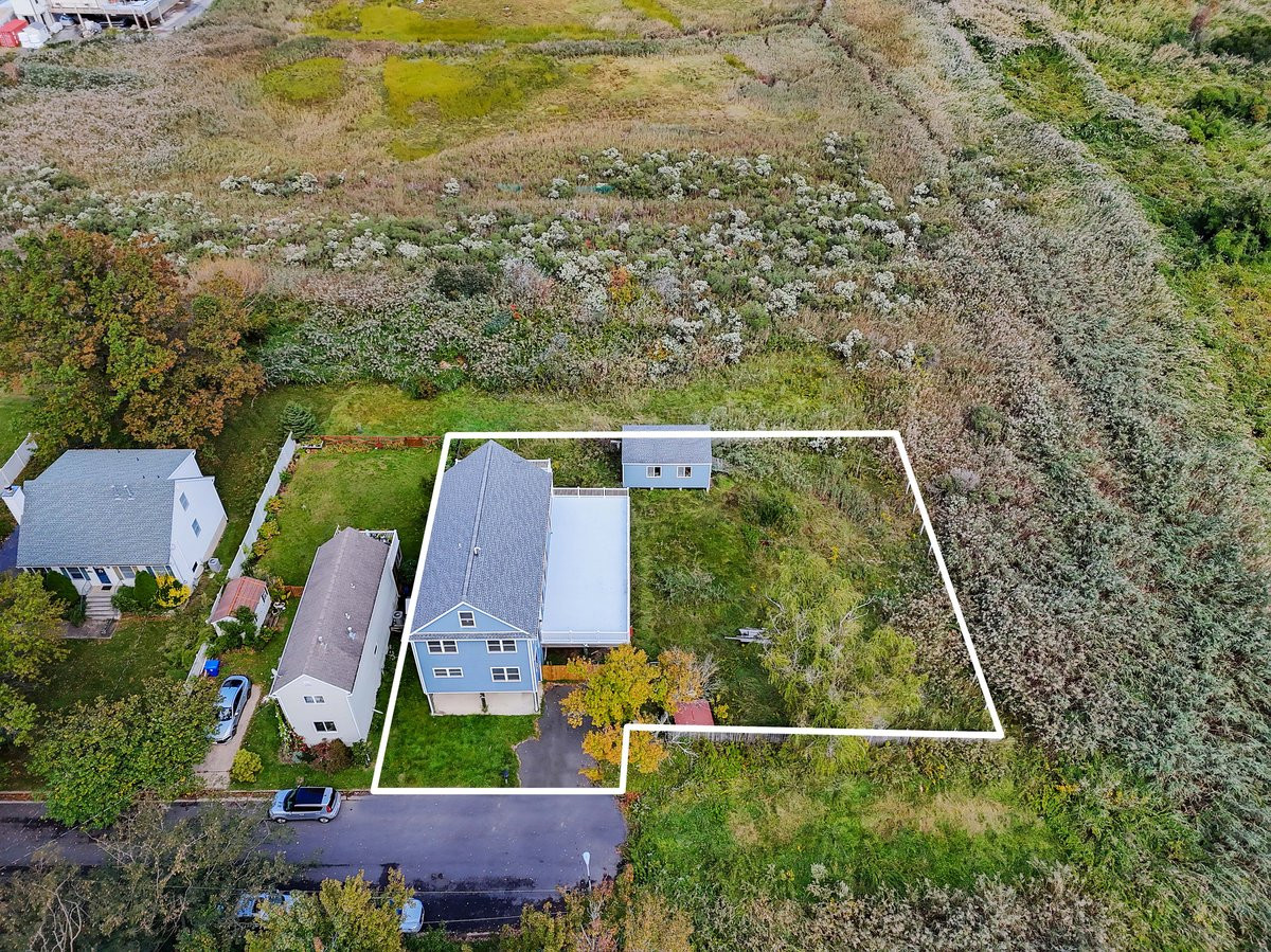 227 Bay Avenue Leonardo NJ 07737