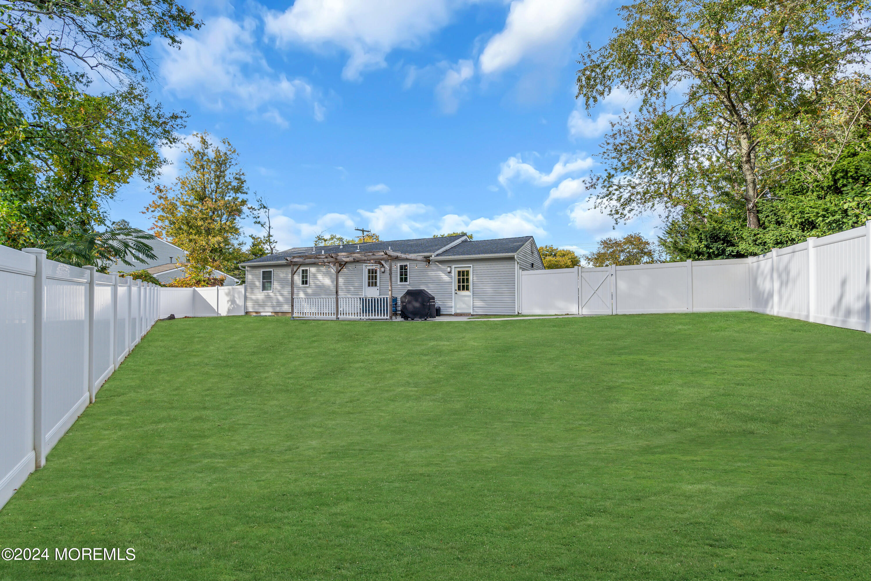 10 Romana Lane Toms River NJ 08755