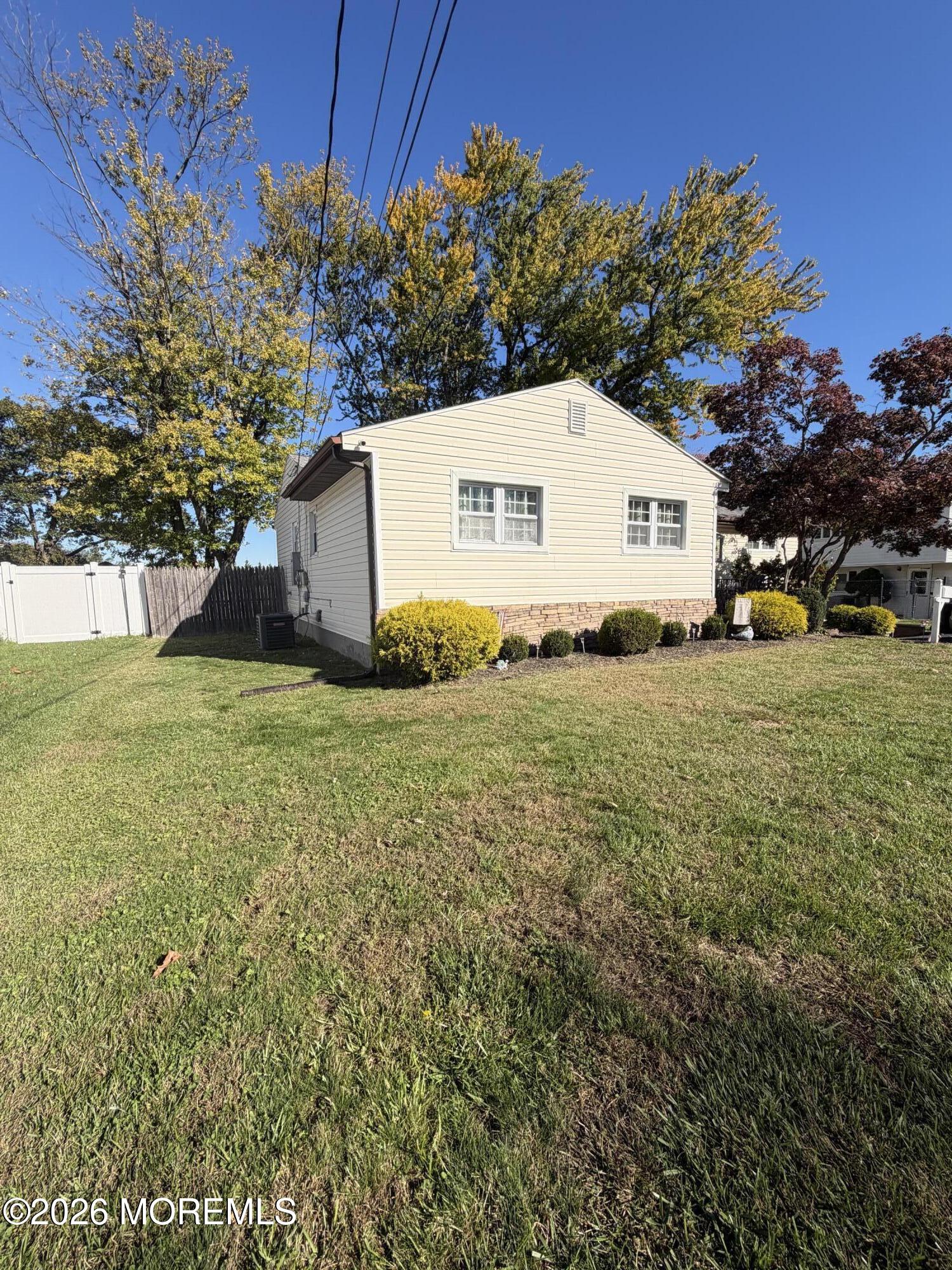 2 Knoll Terrace Hazlet NJ 07730