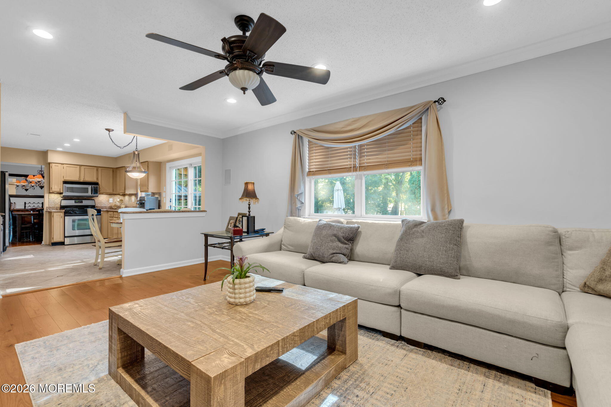 38 Hyer Court Aberdeen NJ 07747