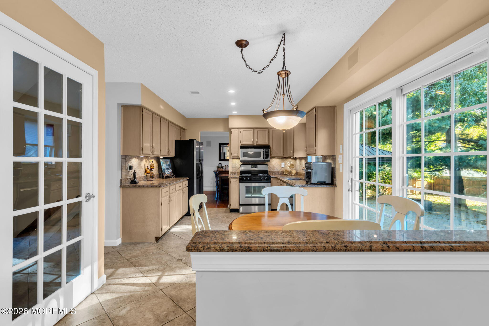 38 Hyer Court Aberdeen NJ 07747