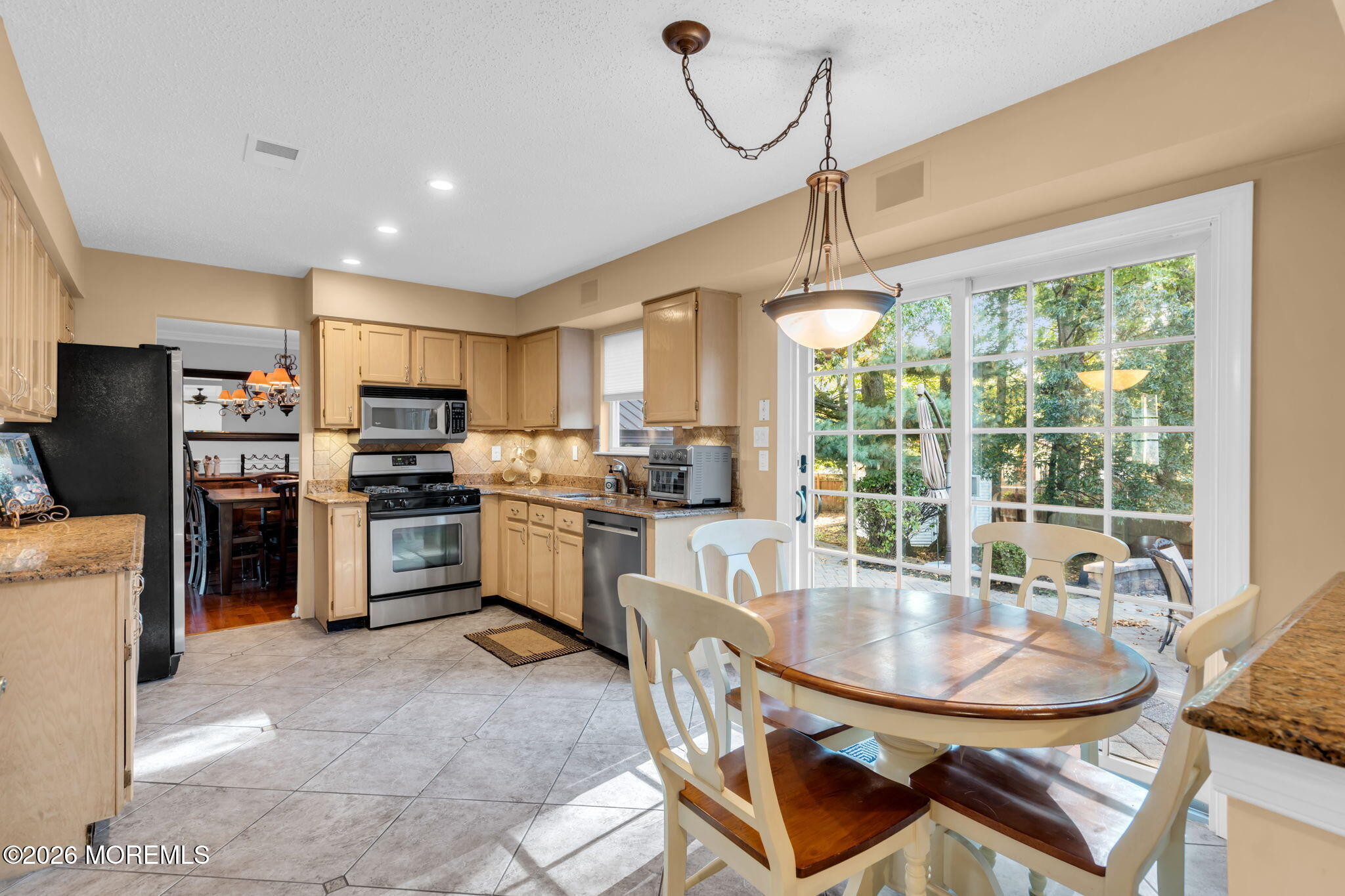 38 Hyer Court Aberdeen NJ 07747