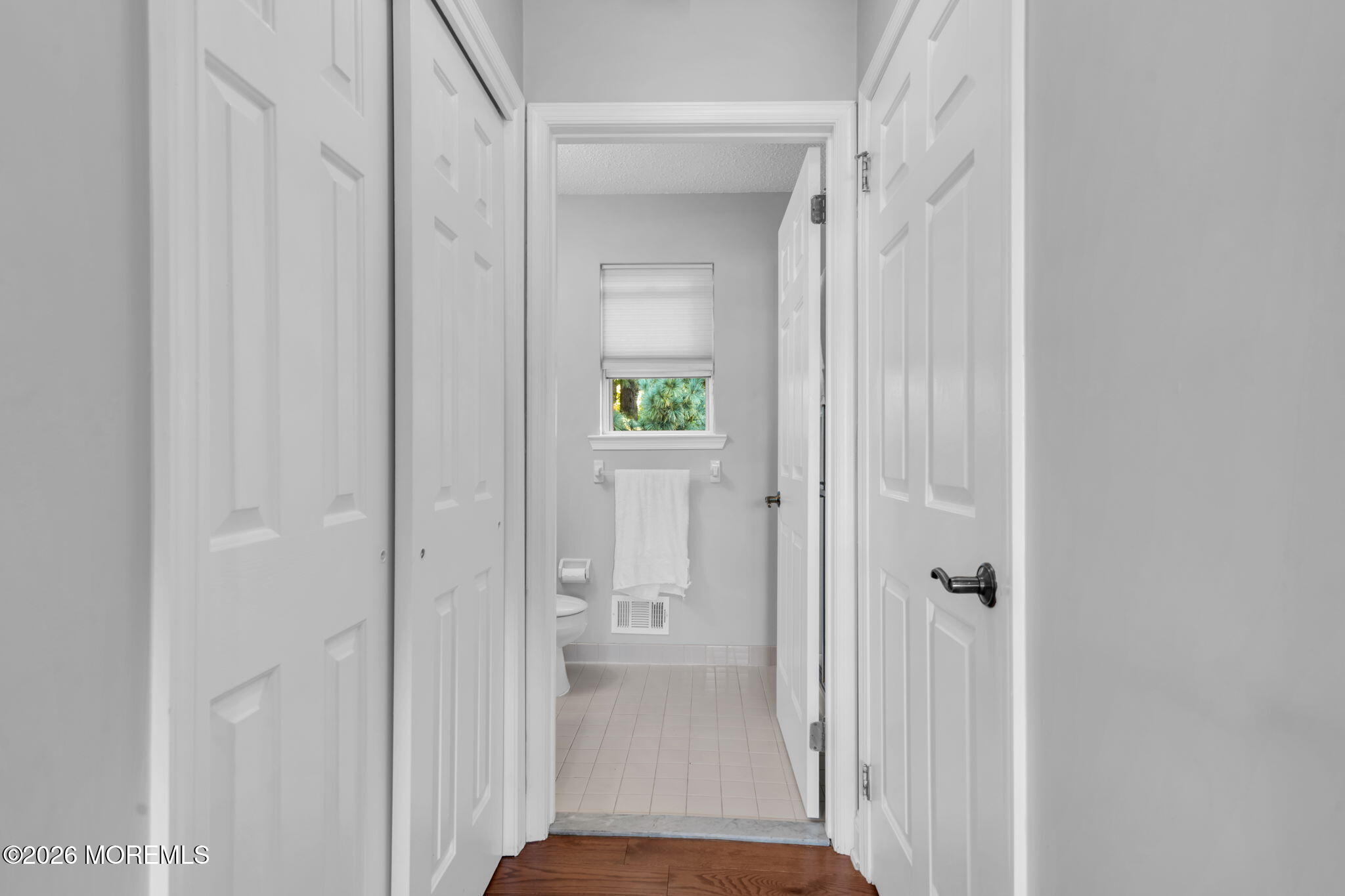 38 Hyer Court Aberdeen NJ 07747