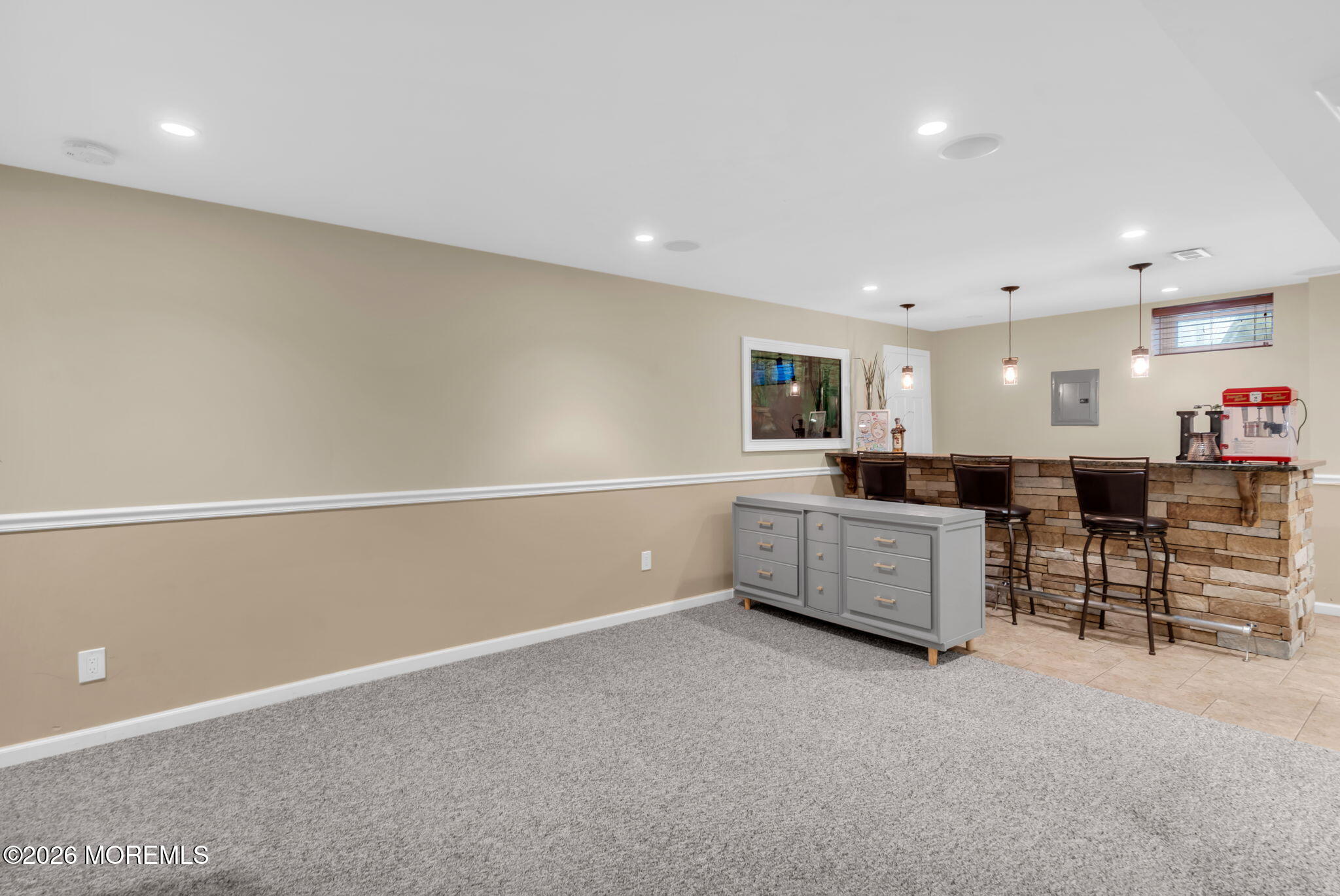 38 Hyer Court Aberdeen NJ 07747