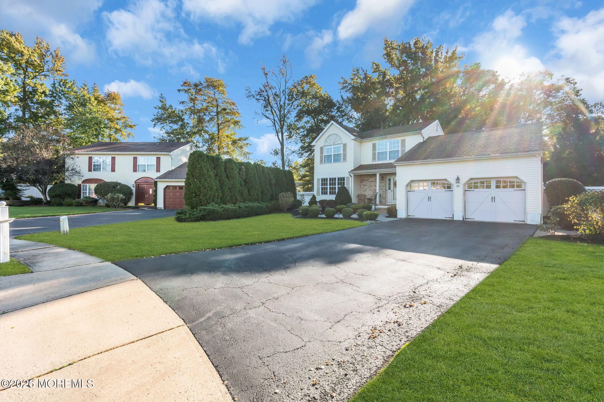 38 Hyer Court Aberdeen NJ 07747