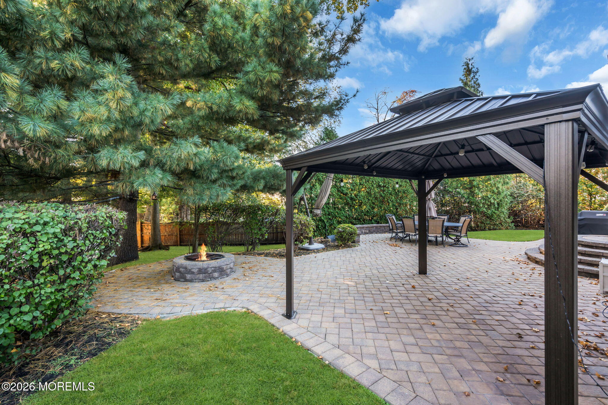 38 Hyer Court Aberdeen NJ 07747