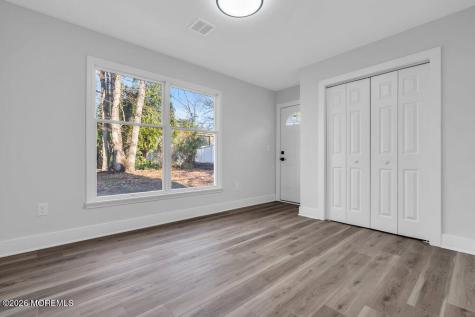 9 Glen Court Barnegat NJ 08005