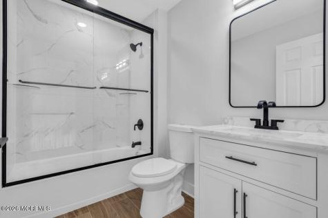 9 Glen Court Barnegat NJ 08005