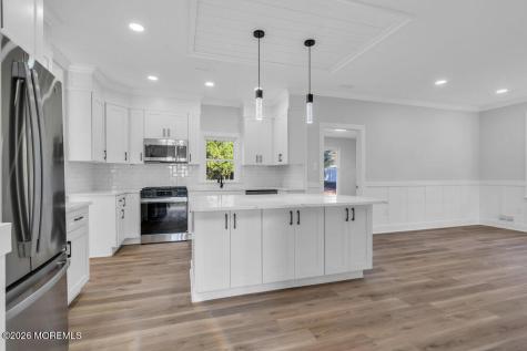 9 Glen Court Barnegat NJ 08005