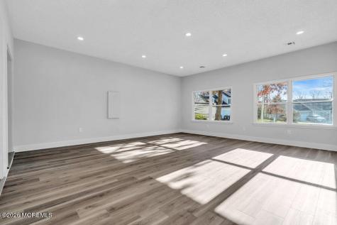 9 Glen Court Barnegat NJ 08005
