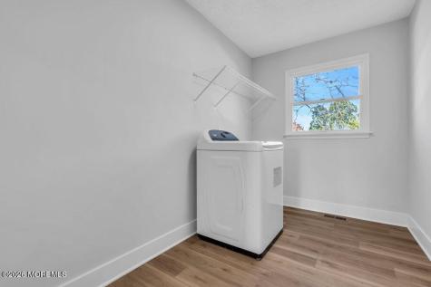 9 Glen Court Barnegat NJ 08005