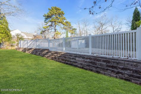 9 Glen Court Barnegat NJ 08005