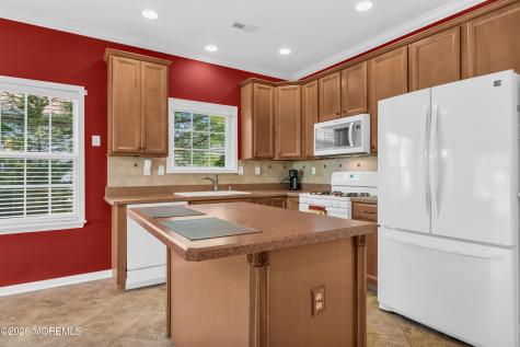 9 Florian Court Manchester NJ 08759