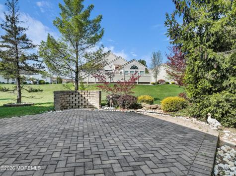 9 Florian Court Manchester NJ 08759