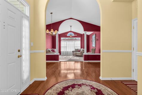9 Florian Court Manchester NJ 08759