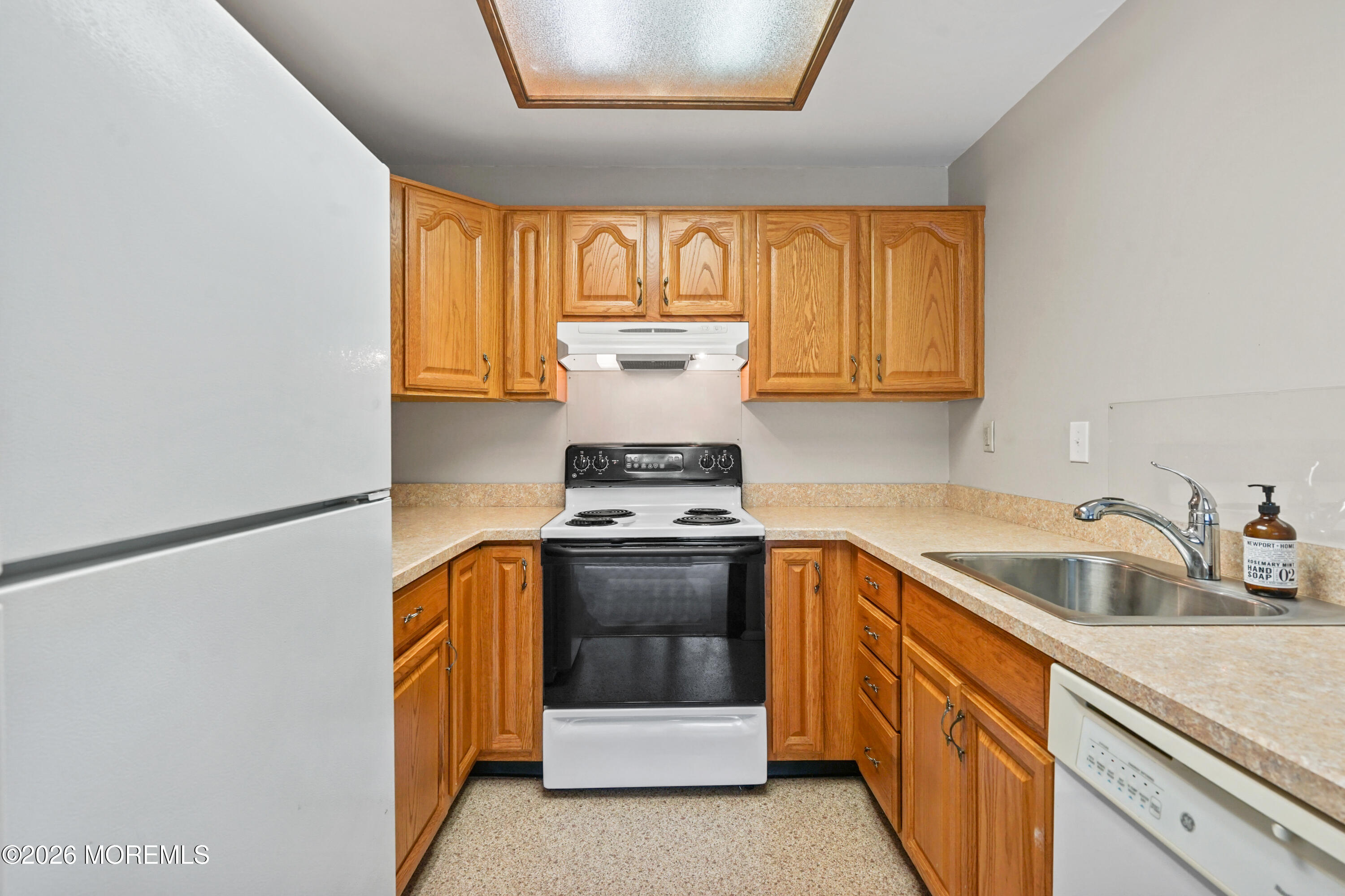 439H Chesterfield Court Manchester NJ 08759