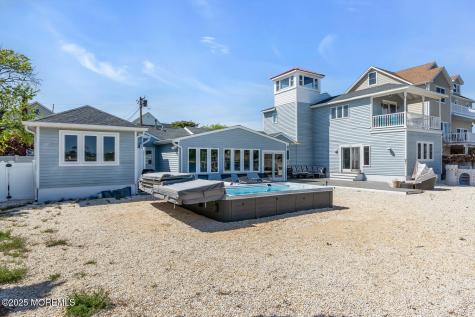405 Sunset Drive S Berkeley NJ 08721