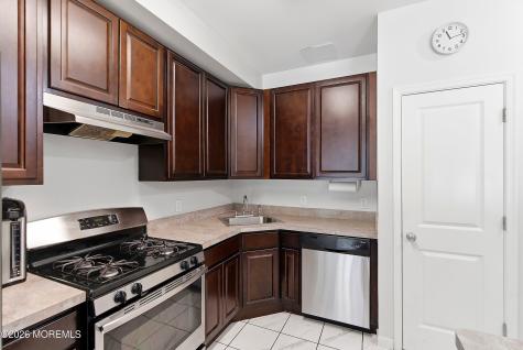 187 Coles Way Lakewood NJ 08701