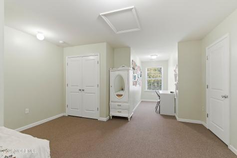 187 Coles Way Lakewood NJ 08701