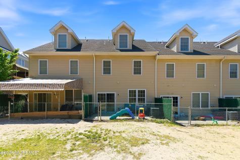 187 Coles Way Lakewood NJ 08701