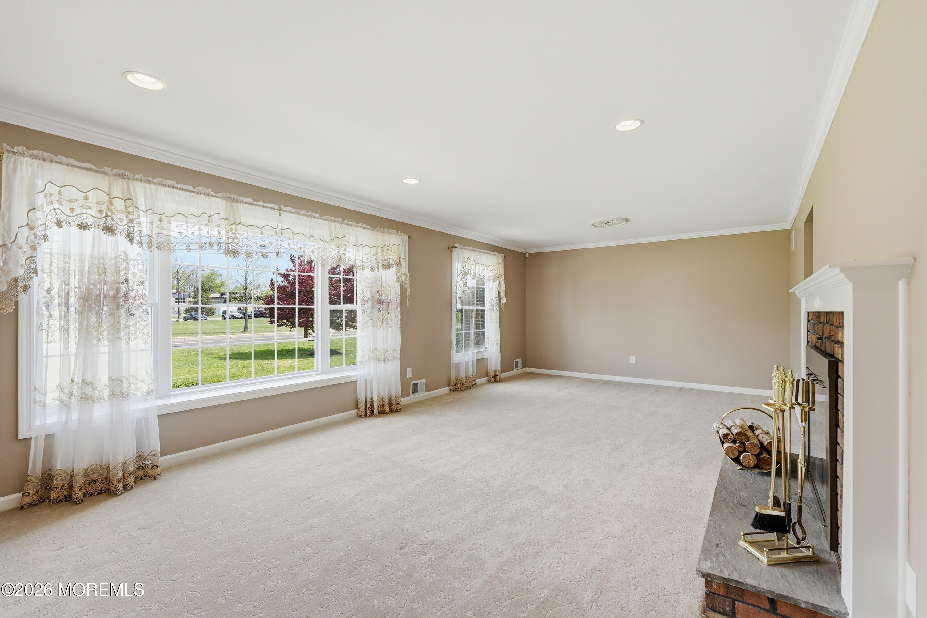 17 Church Lane Manalapan NJ 07726