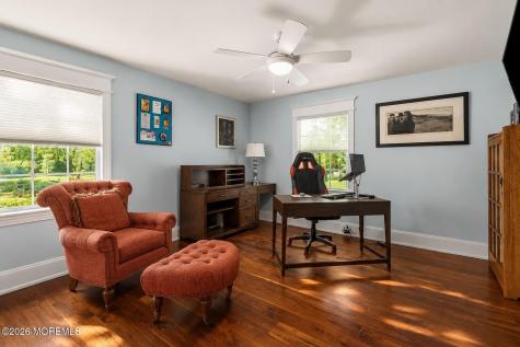 27 Fox Hill Road Middletown NJ 07748