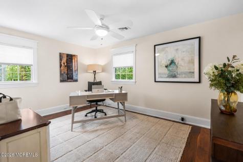 27 Fox Hill Road Middletown NJ 07748