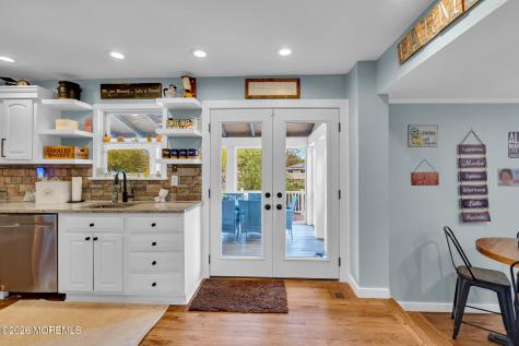 4 Oak Leaf Lane Toms River NJ 08755