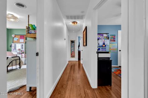 4 Oak Leaf Lane Toms River NJ 08755