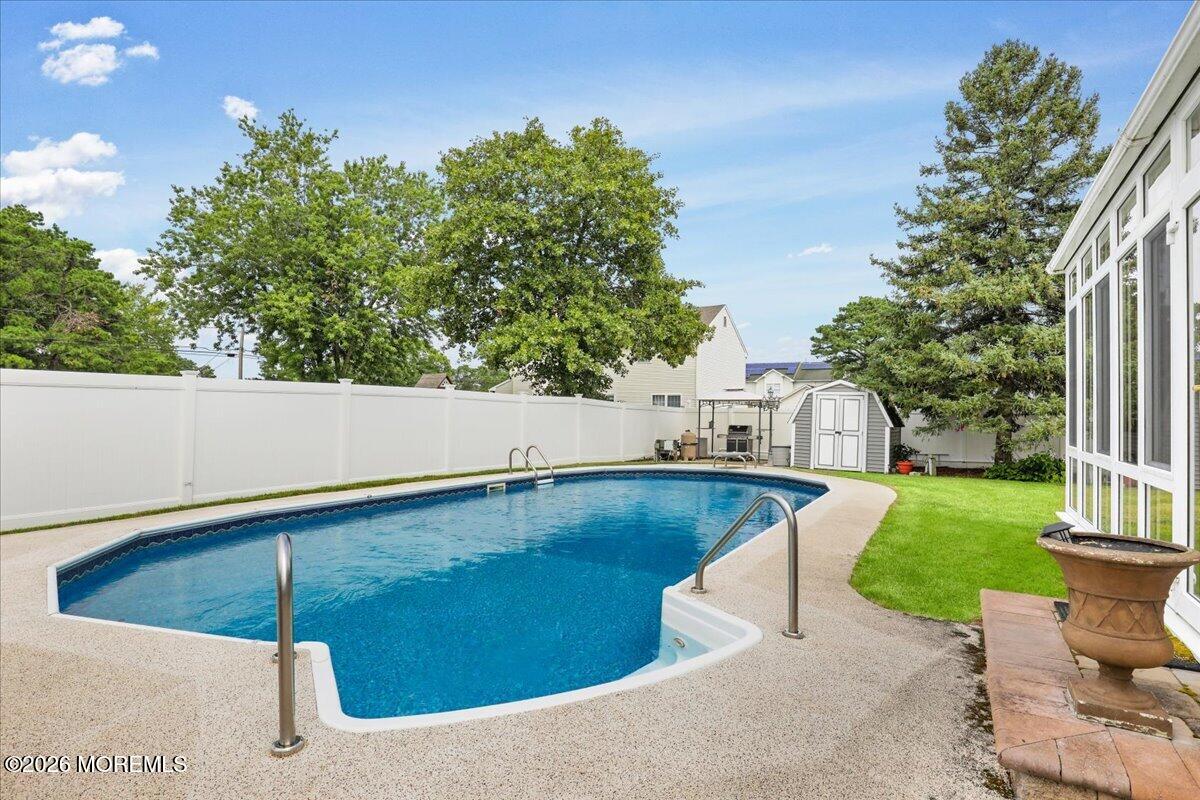 1633 2nd Avenue Toms River NJ 08757