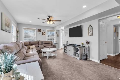 166 Christian Court Toms River NJ 08753