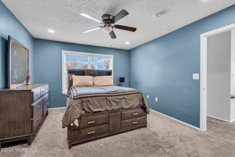 166 Christian Court Toms River NJ 08753