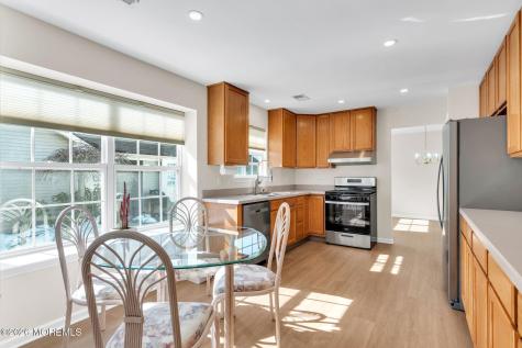 2927 Rock Hill Lane Toms River NJ 08755