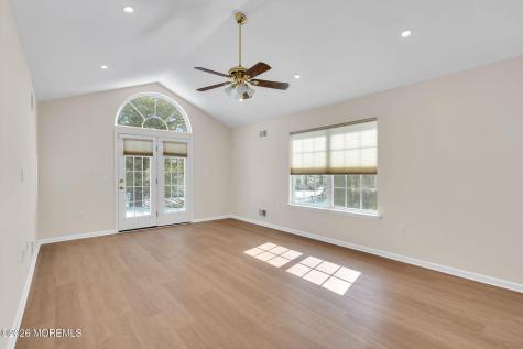 2927 Rock Hill Lane Toms River NJ 08755