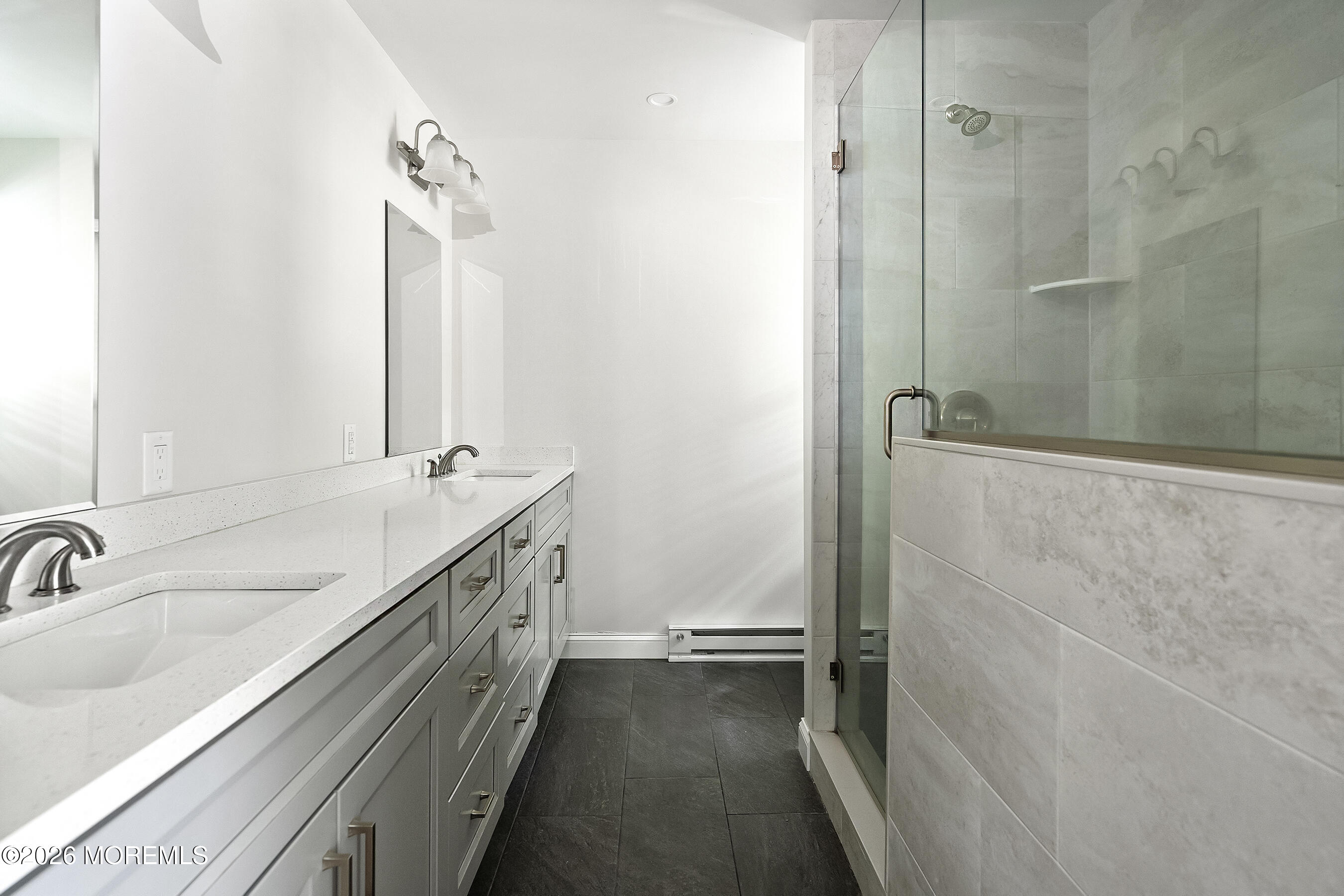 21 Murdock Place Jackson NJ 08527