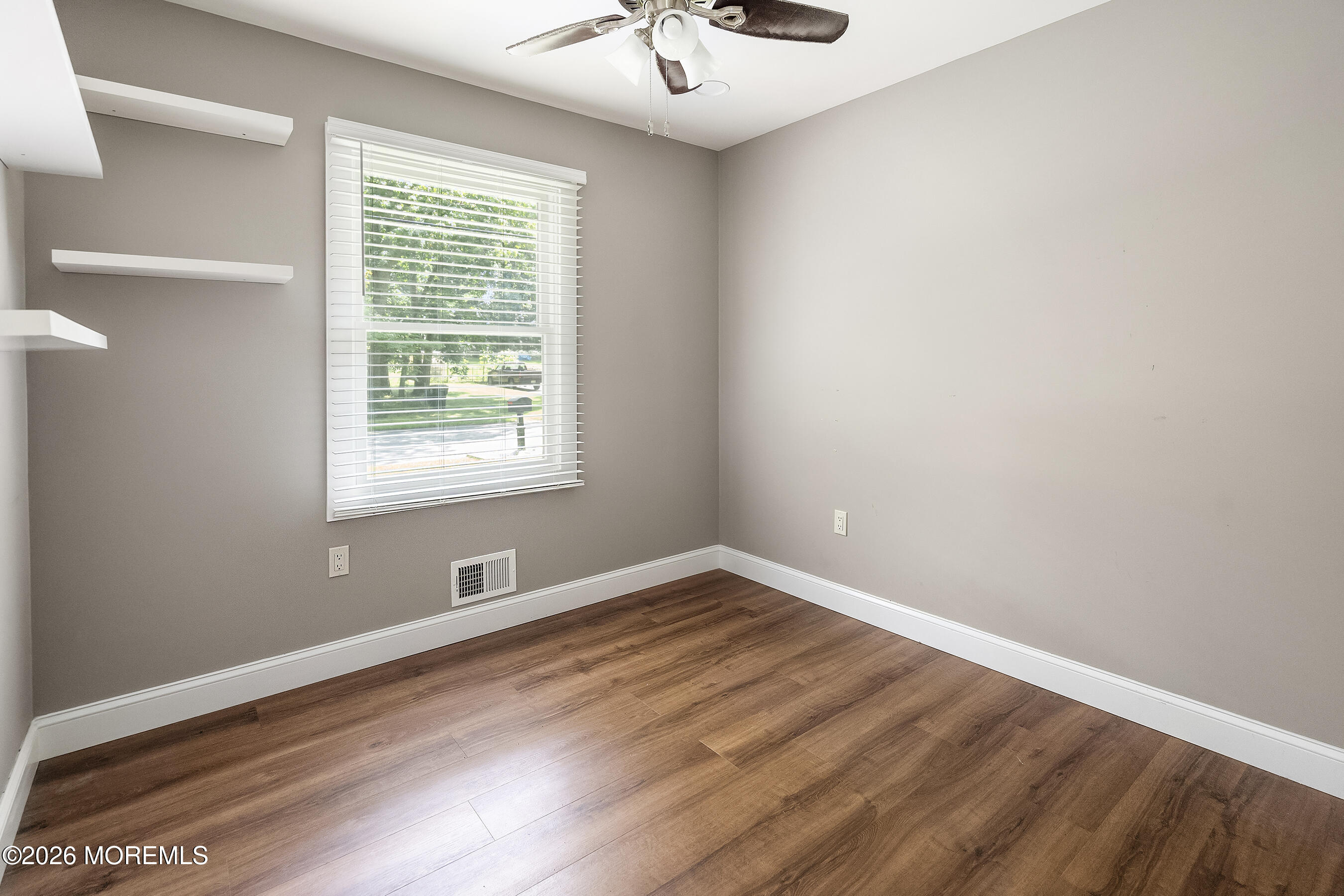 21 Murdock Place Jackson NJ 08527