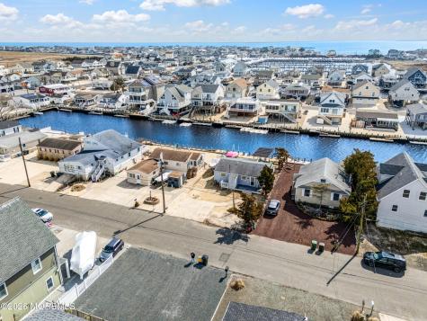 80 Dolphin Road Tuckerton NJ 08087
