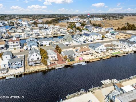 80 Dolphin Road Tuckerton NJ 08087