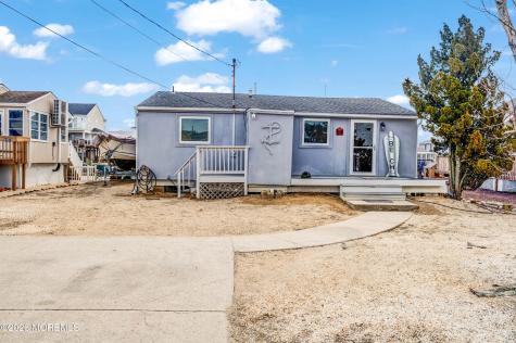 80 Dolphin Road Tuckerton NJ 08087