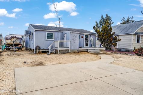 80 Dolphin Road Tuckerton NJ 08087
