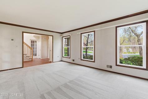 8 Roebling Court Leonardo NJ 07737